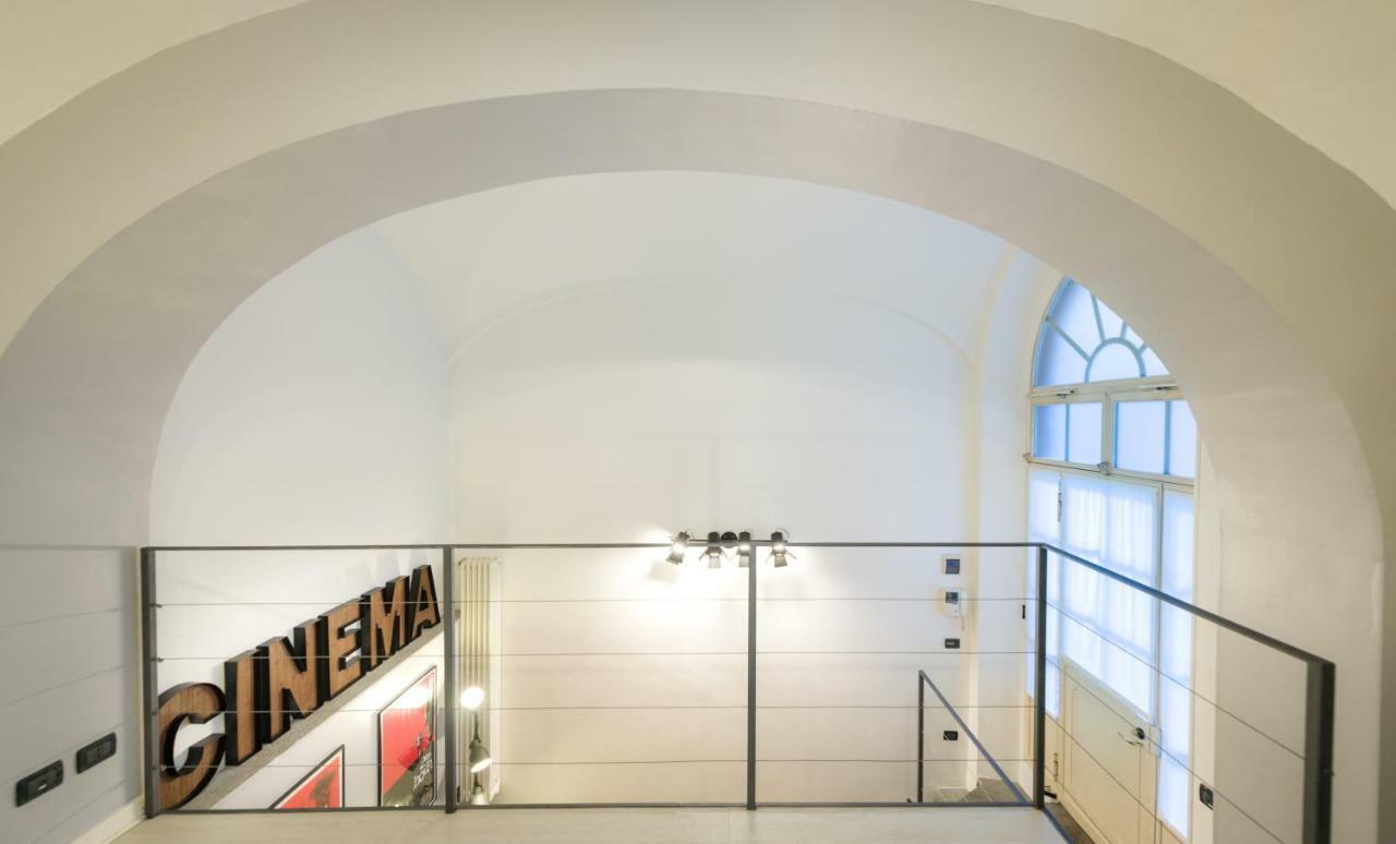 Cinema Loft Apartment Turin Exterior photo